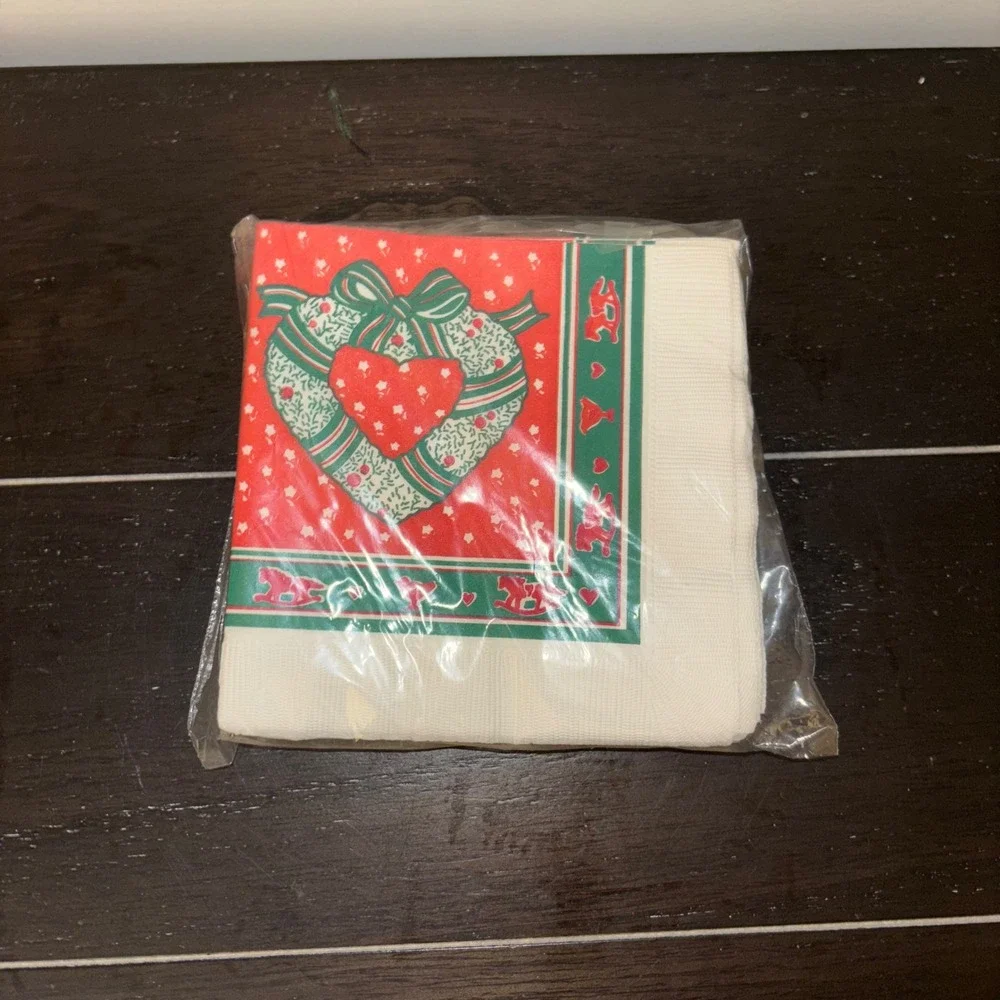 Vintage Contempo‎ Joan Luntz | 1988 | Christmas Holiday Heart Napkins | Sealed